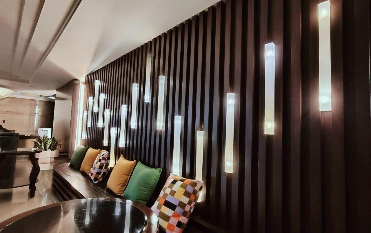S Aura Hotel Taipei Luaran gambar